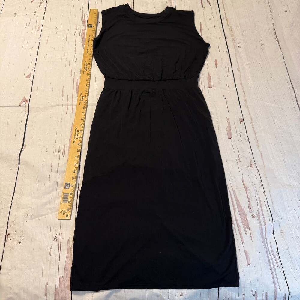 Athleta Dress Classic Sleeveless Blouson Black Size Medium Clean Girl - Picture 9 of 9